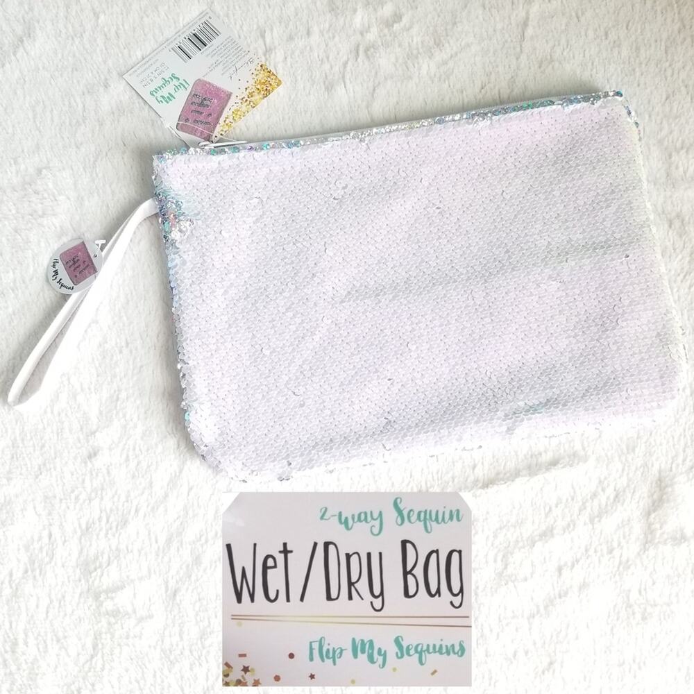 WET DRY Bag, Cosmetics Makeup Bag, Wristlet, Bathing / Swim Suit, Beach Toiletry